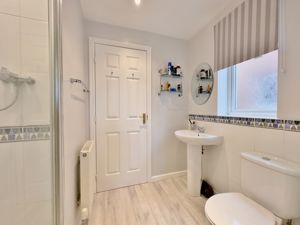 Photo 18- click for photo gallery